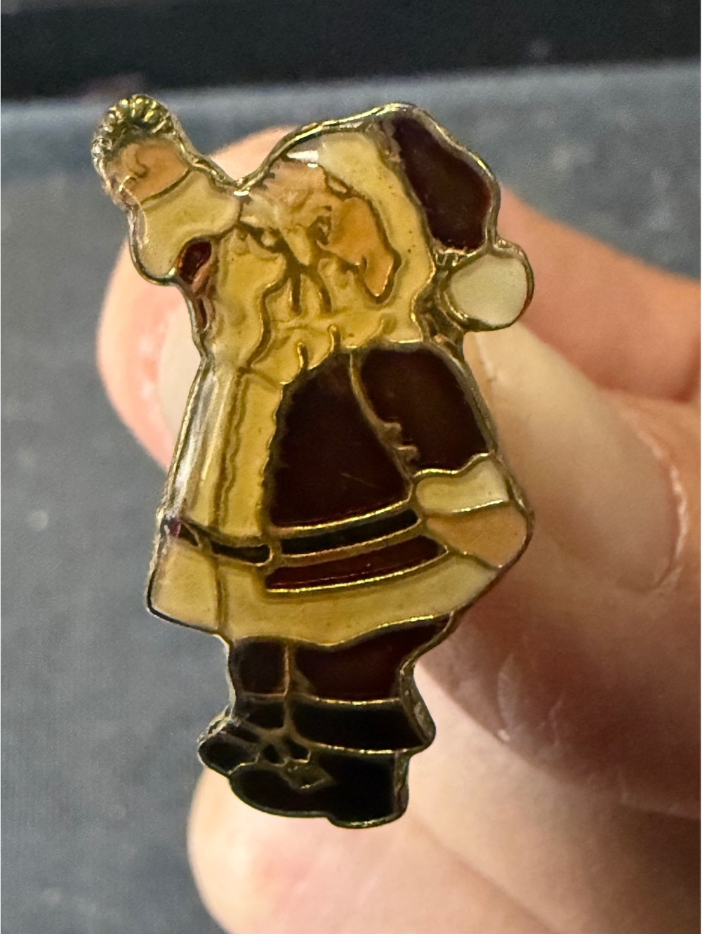 Vintage Santa Claus Enamel Pin with Yellow Clutch Back